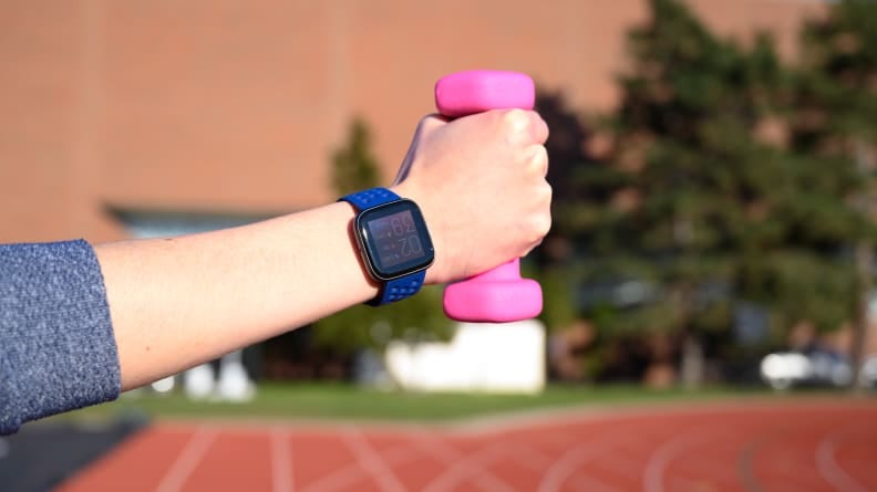 fitbit versa amazon music